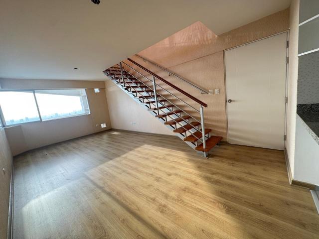 VENDO HERMOSO DÚPLEX MAGDALENA DEL MAR