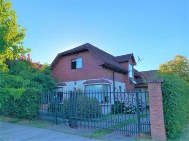 Vendo linda casa Brisas del Parque