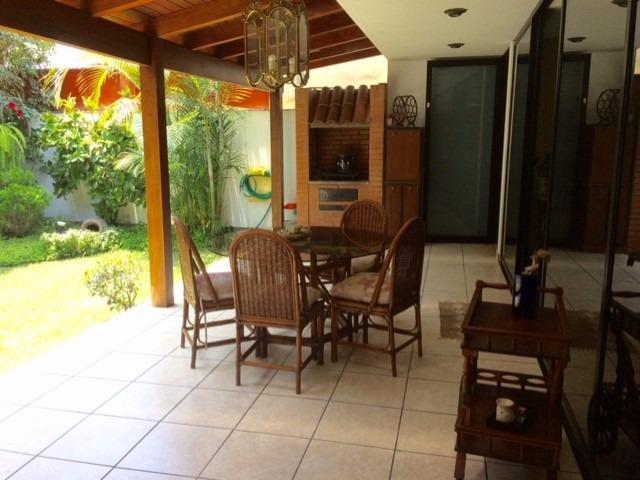 Vendo Linda Casa en Avenida Roca y Boloña N 11XX, Urb, La Aurora, Miraflores