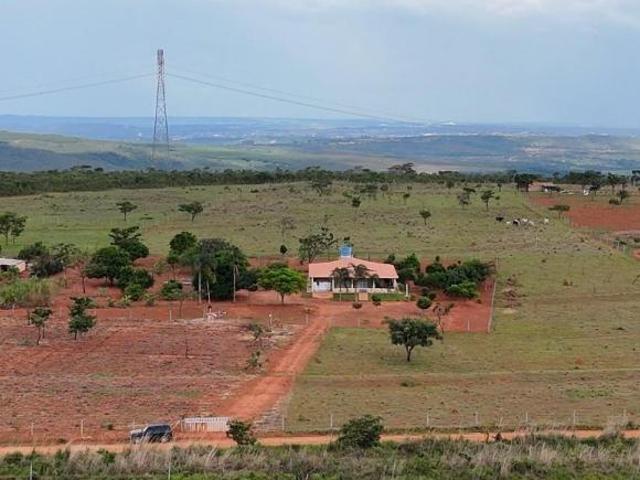 Vendo linda Chácara de 5 hectares a 58 km de Brasília