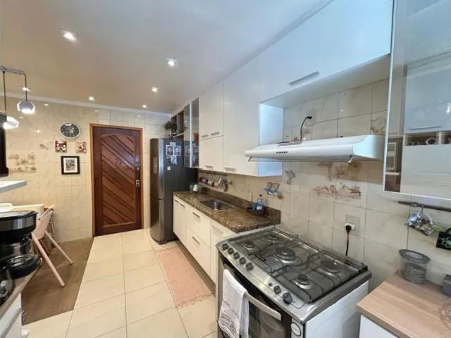 Vendo linda cobertura duplex no Condomínio Lord Natan na Rua Honório