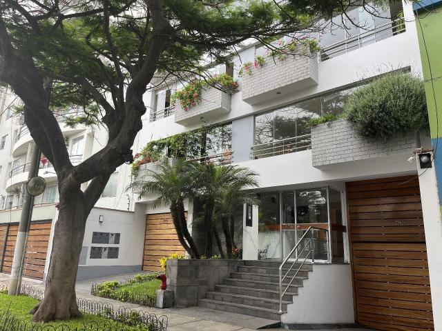 Vendo lindo Departamento, en una de las mejores zonas de Miraflores