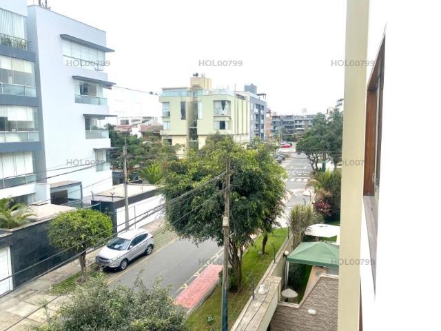 Vendo Lindo Departamento Flat en Calle Batallón Tarma N 3, Piso 3,Urb, Chacarilla Del Estanque Surco