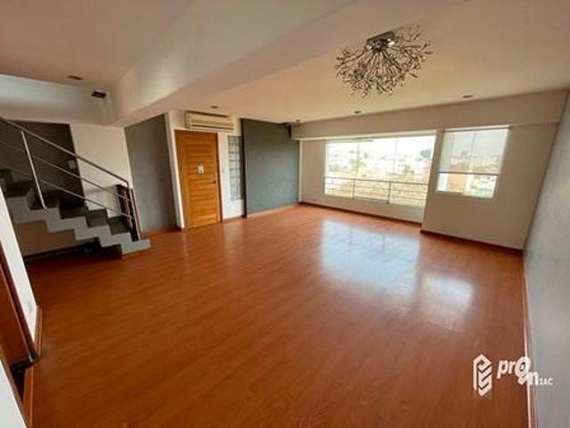 Vendo Lindo Dpto en Av Roca y Boloña, Piso 5, Urb Aurora, Miraflores