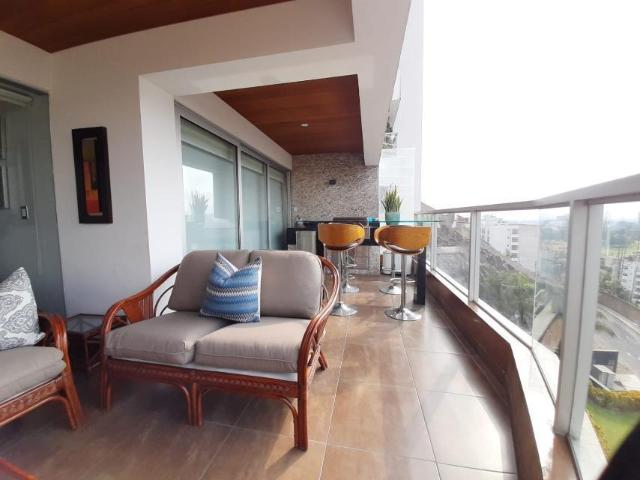 Vendo Lindo Dpto. en Avenida Cerros de Camacho 7, Surco
