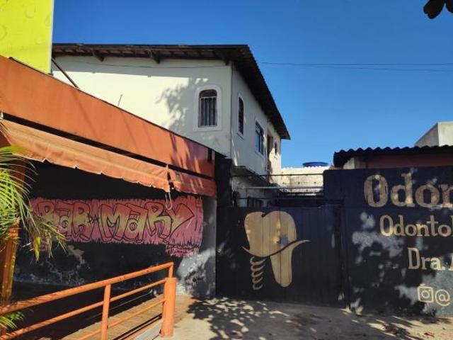 VENDO LOTE COMERCIAL DE ESQUINA NA QNJ 4 EM TAGUATINGA COM 250m2 CONS PREDIO!