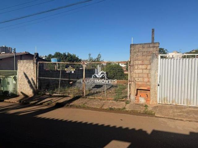 Vendo Lote 244m² Bairro Alto Bela Vista São Gotardo MG