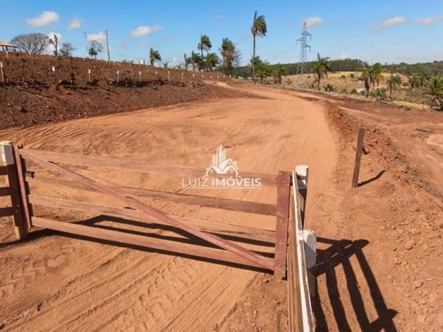 Vendo Lote 3.600m² 2km São Gotardo MG Proximo Balneário Cidade