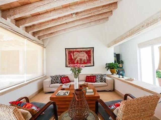 VENDO LUJOSA CASA EN HÍPICO OTOMÍ