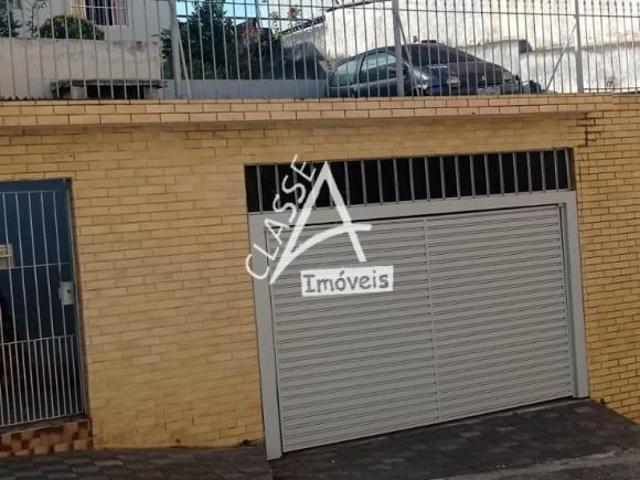 Vendo no bairro Vila Vitória em Mauá terreno plano com 03 casas antigas