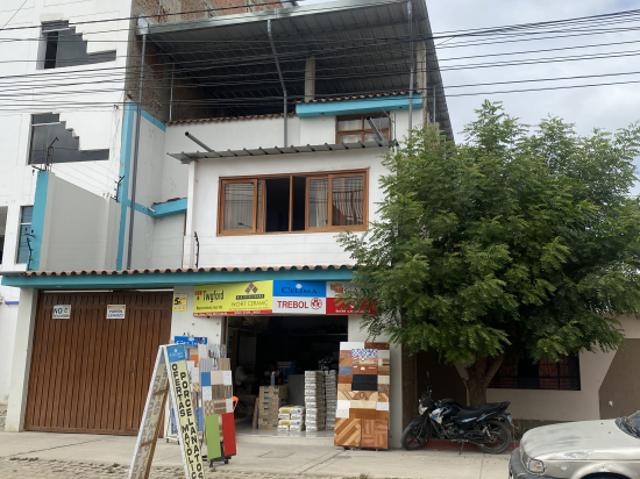 VENDO O ALQUILO AMPLIA CASA EN AV. SÁNCHEZ CERRO