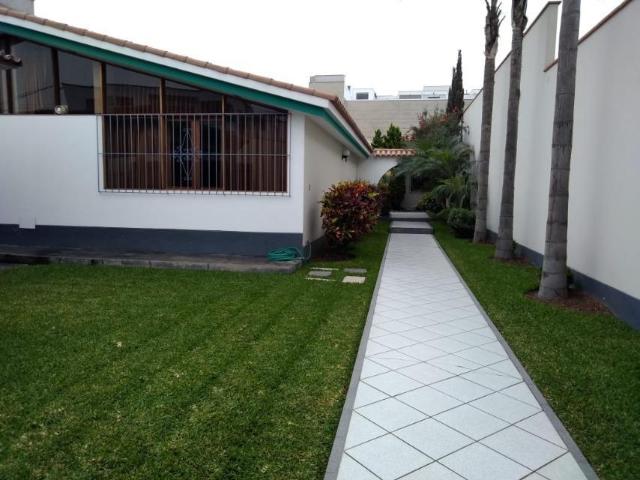 Vendo o Alquilo Linda casa en Batallón Libres de Trujillo, Chacarilla, Surco