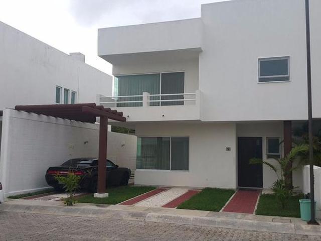 VENDO O RENTO CASA DE 3 REC?MARAS, EN RESIDENCIAL LAS PALMAS