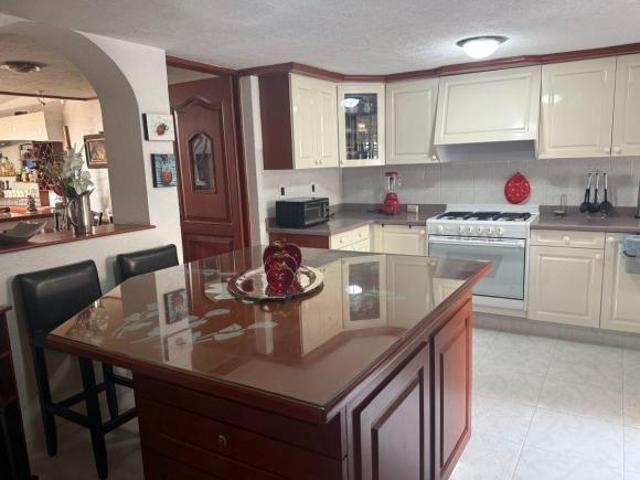 VENDO O RENTO CASA EN PEDREGAL DE TEPEPAN