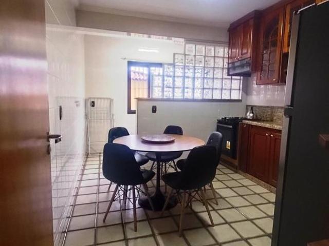 Vendo ou Alugo Apartamento 3 dormitórios sendo 1 Suite frente mar Indaiá Caraguatatuba SP 11665 000