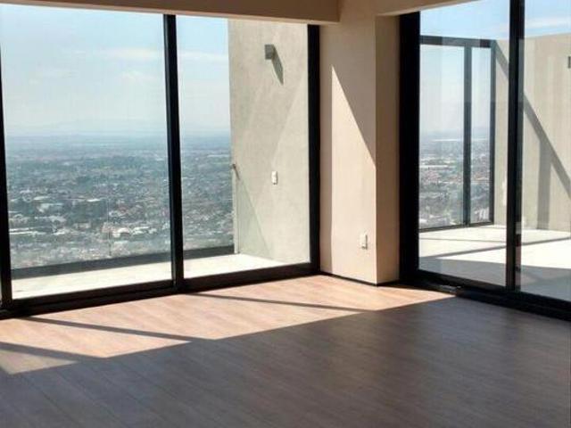 VENDO PENT HOUSE, EN MIRA DIAMANTE EN QUERETARO