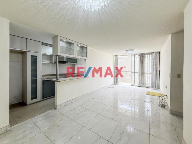 Vendo Penthouse Dúplex En Condominio Los Prados – Chaclacayo
