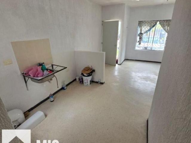 VENDO PIE DE CASA EN HUEHUETOCA