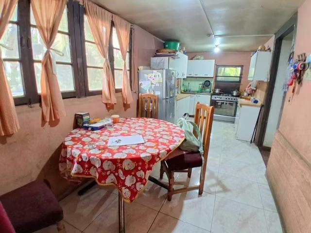 Vendo propiedad para uso comercial o habitacional | 5 dormitorios por 220000. 00 en Calera de Tango