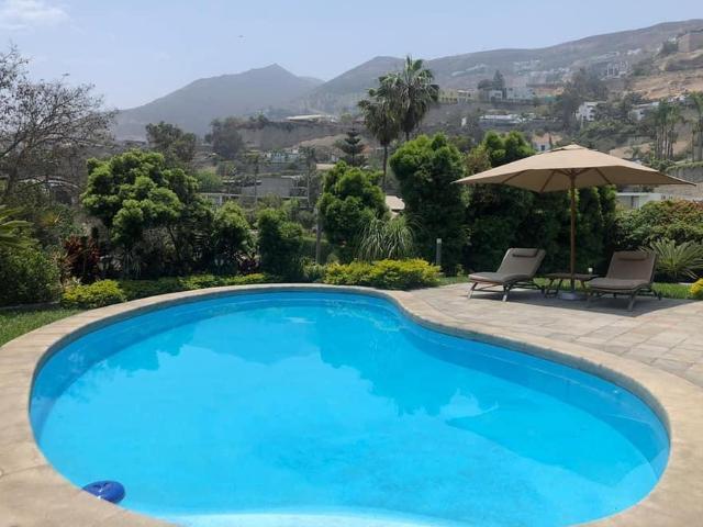 Vendo Preciosa Casa en Jirón Las Tipas, Urb Casuarinas, Surco, X las poncianas