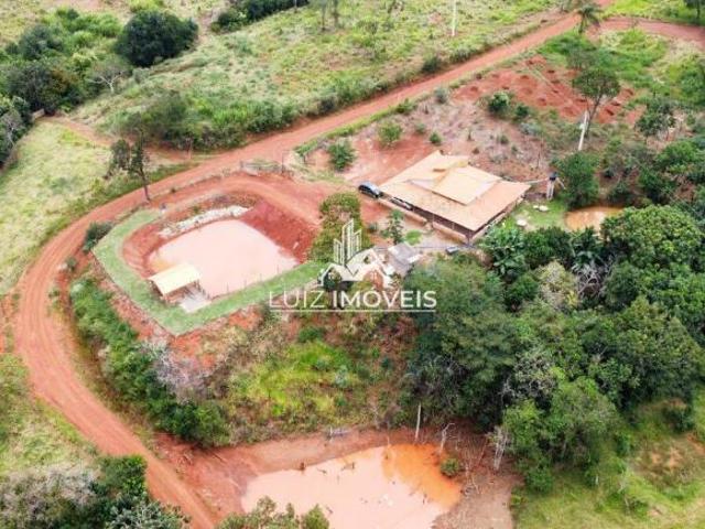 Vendo Sítio 2.6hectares Rio Paranaiba MG muita ÁGUA