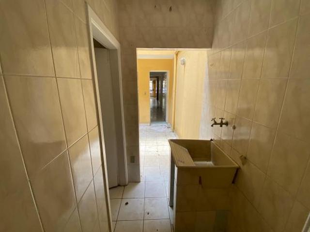 Vendo sobrado no miolo do Jardim BOnfiglioli