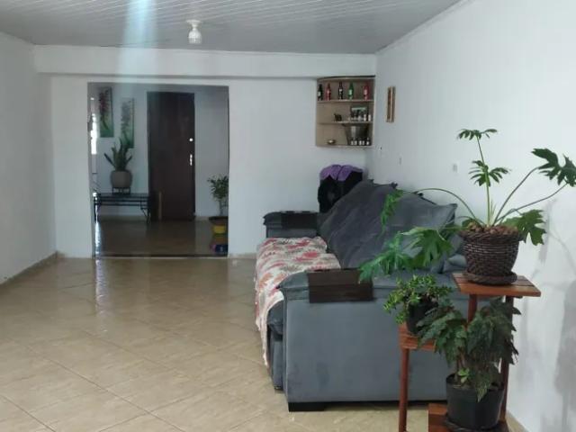 Vendo sobrado com 07 casas na QNM 21 Ceilândia Sul