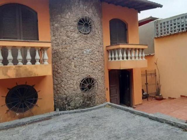 Vendo Sobrado Vista Panorâmica Metrô Vila Sônia, 4 Suites, 5 vagas FL22