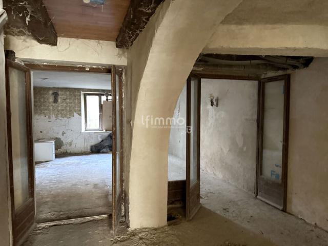 Vends à Gomelange une maison de village de 200 m2