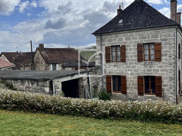 vends maison bourgeoise +vieille maison terrain 1730m2 110m² Objat