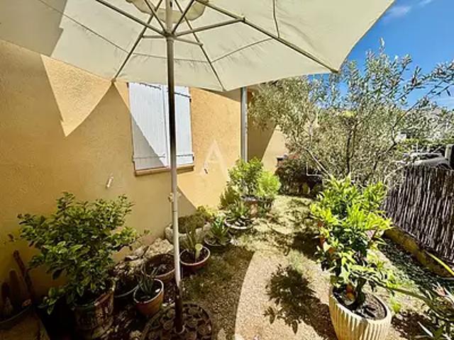 Venelles 13770 Achat / Vente maison 3 pièces t3 au dernier étage jardin