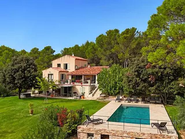 Venelles 13770 Achat / Vente maison 8 pièces t8