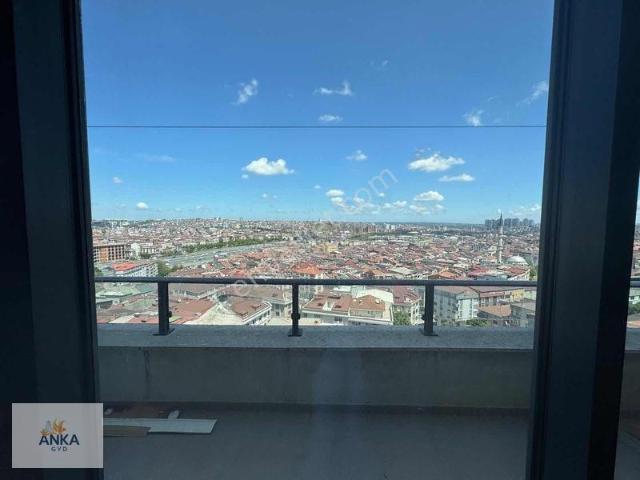 Venezia Mega 1+1 Kare Salon Balkonlu Şehir Manz Kiralık Daire