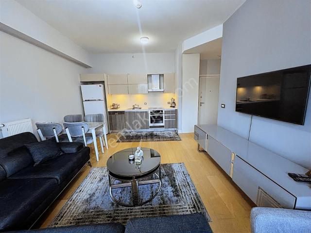 Venezia Mega Rezidansta Avm Mnz Eşyalı Aylık Ödemel Kiralık 1+1