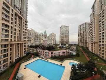 Venezia'da Full Balkon Ebeveyn Banyolu Boş Satılık 3+1 Daire