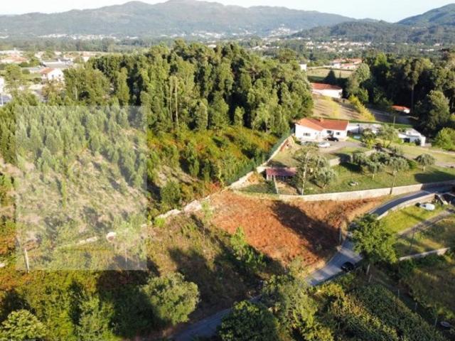 Venha construir a sua casa neste local privilegiado entre Ponte de Lima e Viana do Castelo