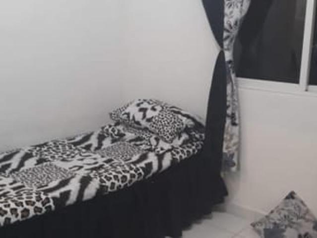 Venham compartilha um apt todo mobiliado