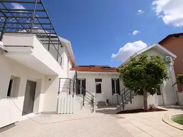 Vénissieux 69200 Location appartement 2 pièces t2 piscine terrasse