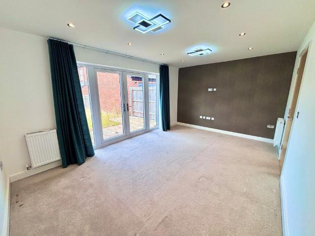 Venn Road, Hull, Kingswood