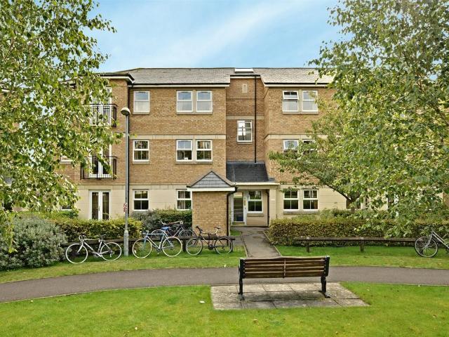 Venneit Close, Roger Dudman Way, Oxford OX1, 3 bed flat to rent, £2,495 pcm | PrimeLocation