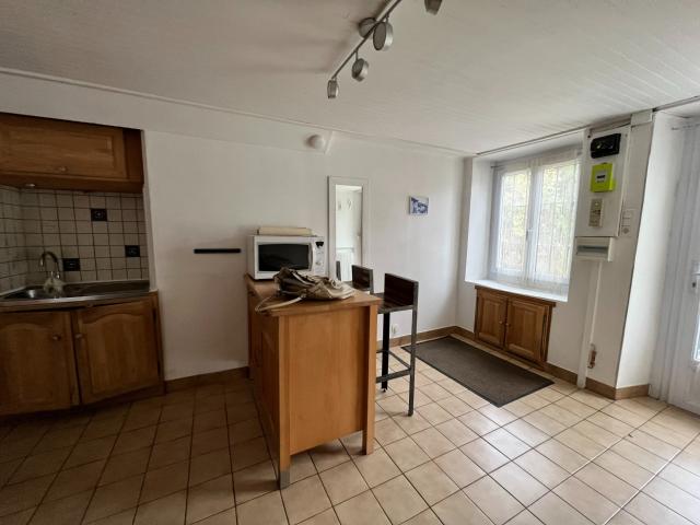 VENON T2 BIS MEUBLE AVEC JARDIN