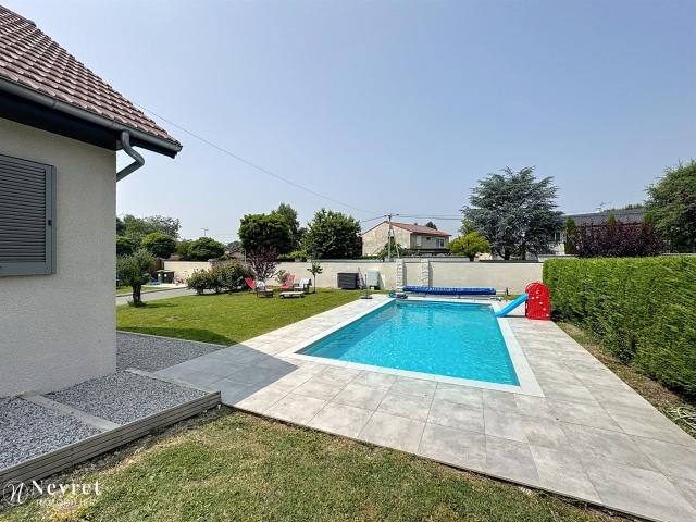 Veauche, idéalement placée maison 160m2 implantée sur 1000m2. 160m² Veauche