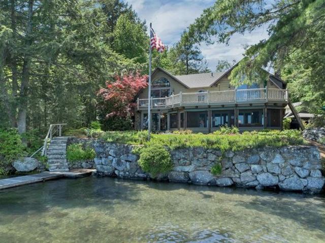 Veasey Shore Rd, Meredith, Home For Sale