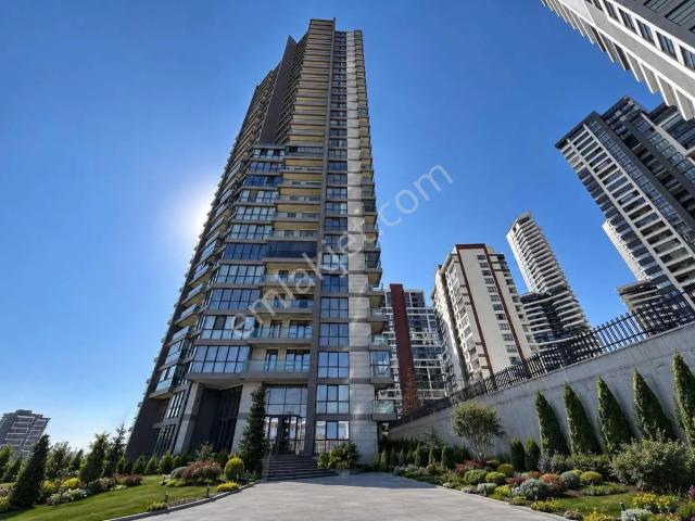 Veb Tower'da Spor Salonlu Havuzlu Hamamlı3+1 Kiralık Geniş Daire