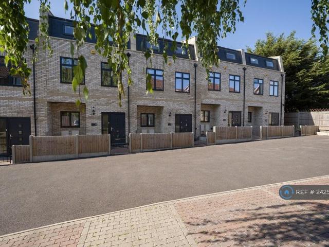 Veer Drive, Harrow, HA1 4 bed end of terrace house to rent £7,500 pcm £1,731 pw