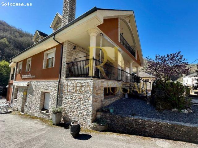 VEGA DE VALCARCE: CASA CON PANADERIA EN PLENO CAMINO SANTIAGO!