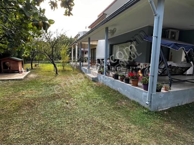 Vega Gayrimenkulden Güzelyurt Mah Triplex Villa