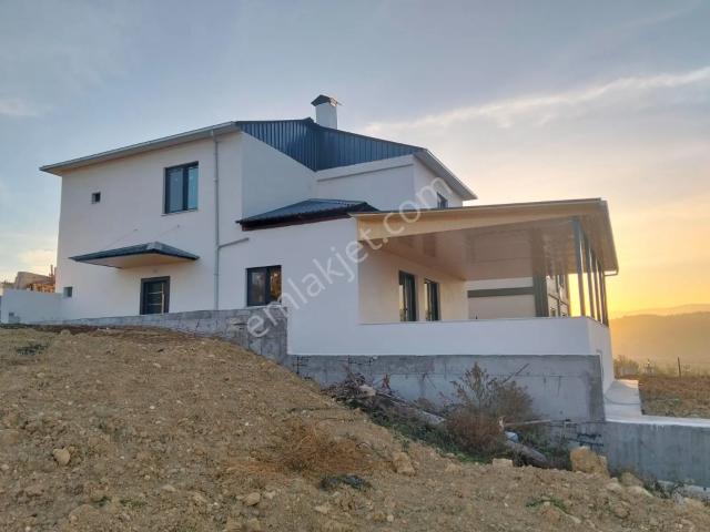 Vega'dan Kuzucubelen De Satılık 4+1 250 M2 Dubleks Villa