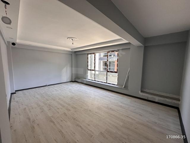 VEGALİFEGAYRİMENKULDEN YUNUSEMRE SPOR KOMPLEKS YAKINI GENİŞ MÜKEMMEL KONUMDA SIFIR 2+1 SATILIK DAİRE