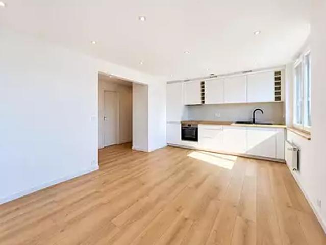 Veigy Foncenex 74140 Achat / Vente appartement 2 pièces t2 terrasse cave